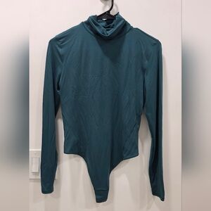 Lululemon Athletica Teal Long Sleeve Top